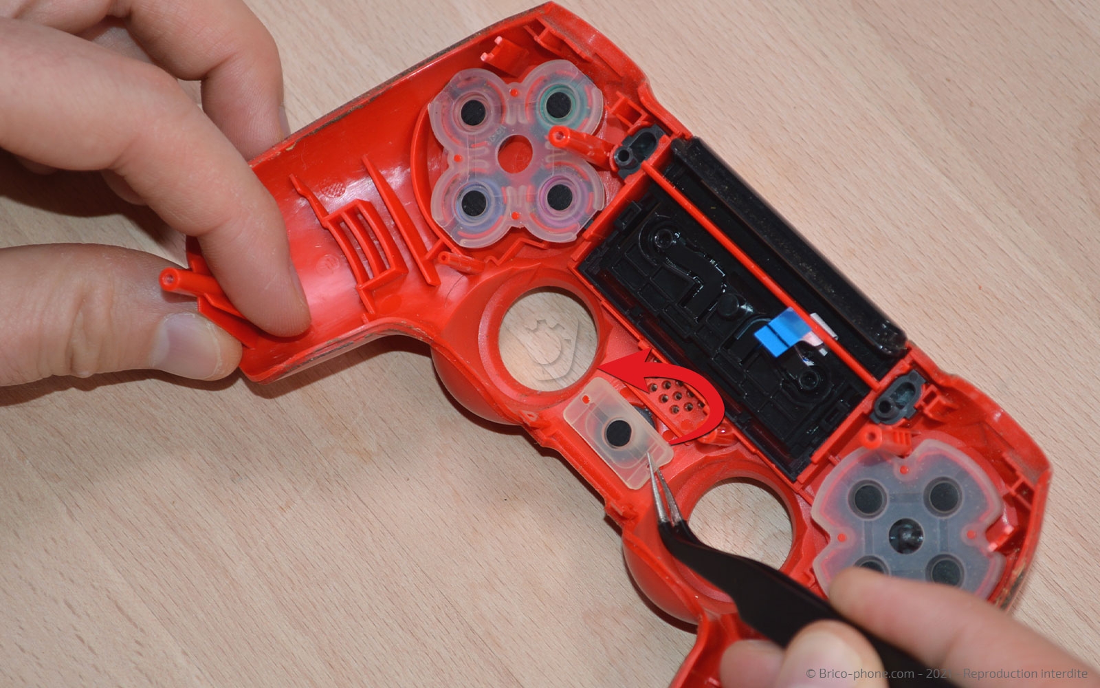 Démontage complet de la manette sur Playstation 4 SLIM photo 1