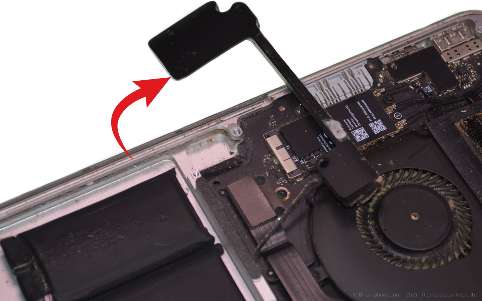 Changer les haut-parleurs sur Macbook Pro 13 pouces A1502 EMC 2875 - 2014 photo 3