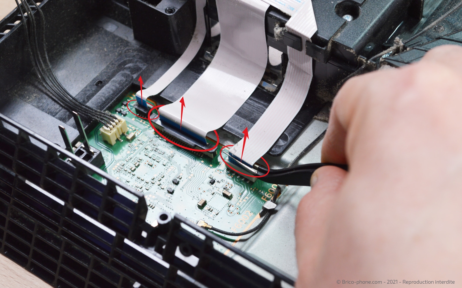 Démontage complet de la Console sur Playstation 4 photo 1