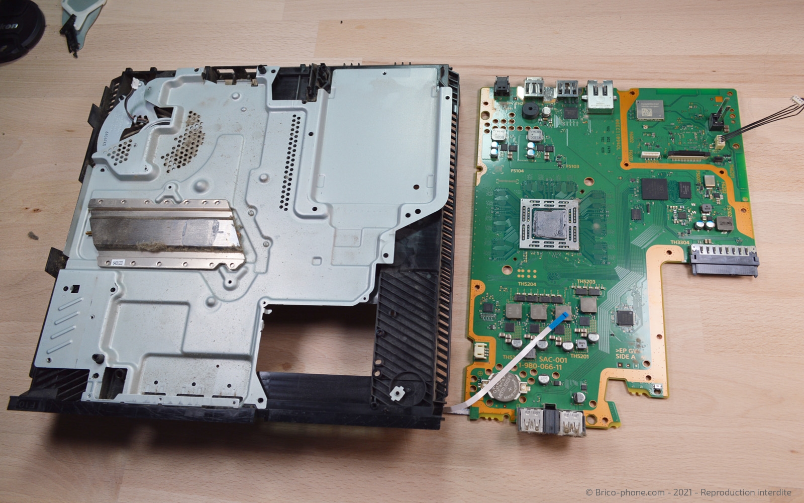 Démontage complet de la Console sur Playstation 4 photo 2