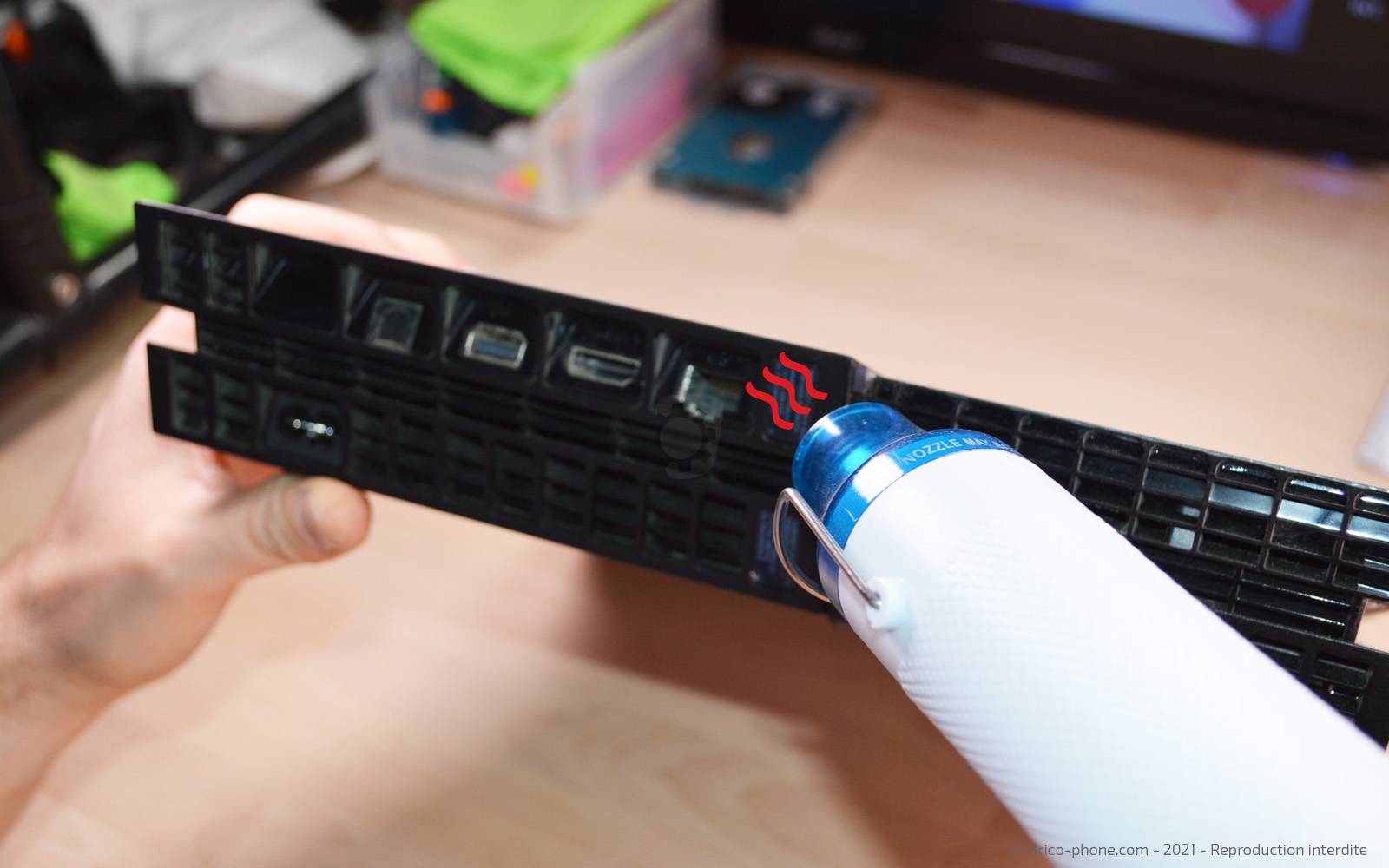 Démontage complet de la Console sur Playstation 4 photo 1