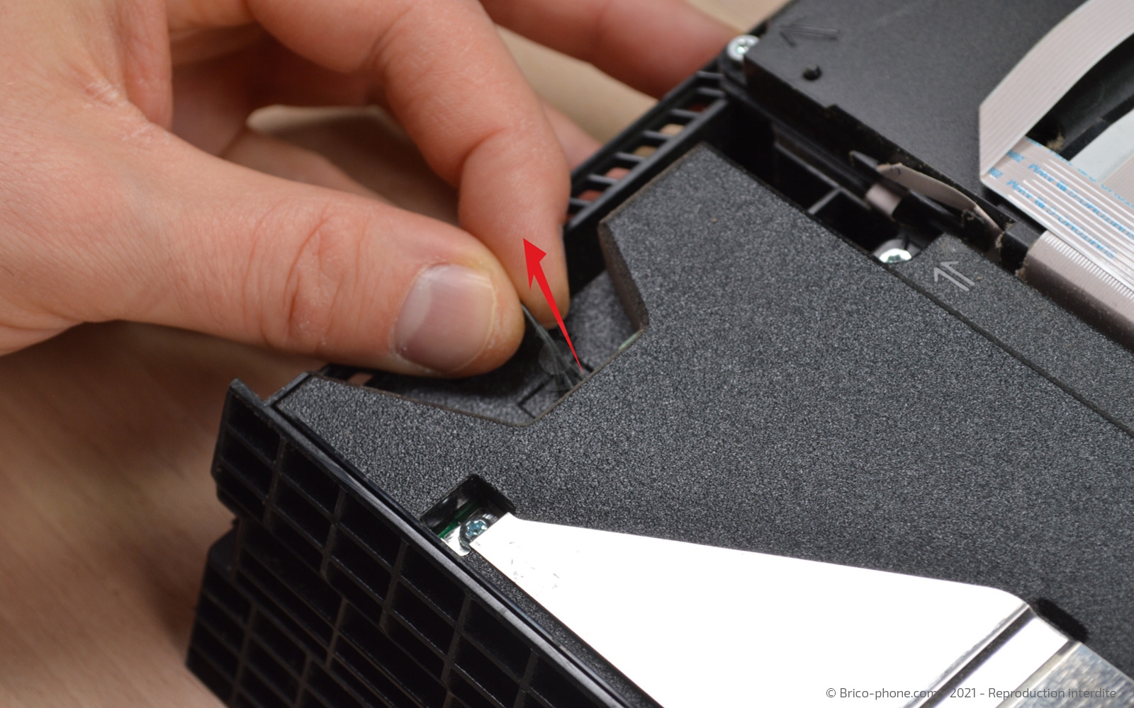 Changement du ventilateur sur Playstation 4 photo 2