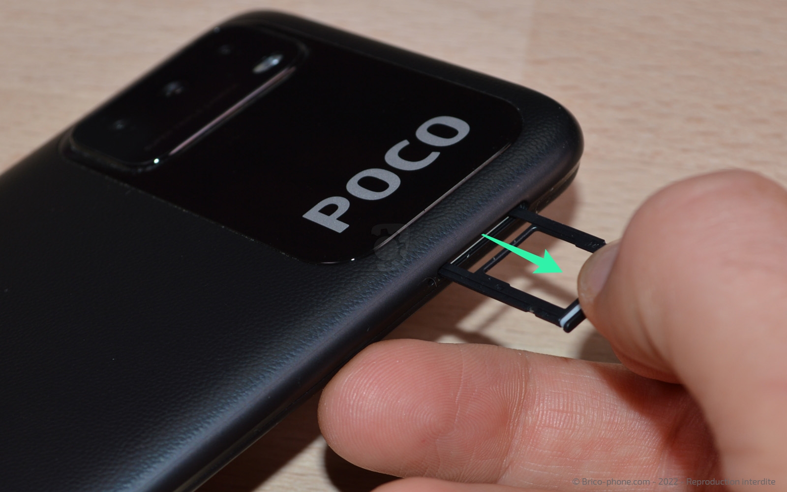 changement du connecteur de charge sur Poco M3 photo 2