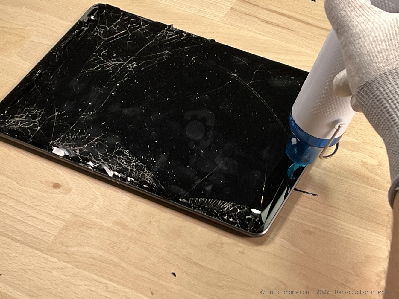 Changement de la vitre tactile sur iPad 9 2021 photo 3