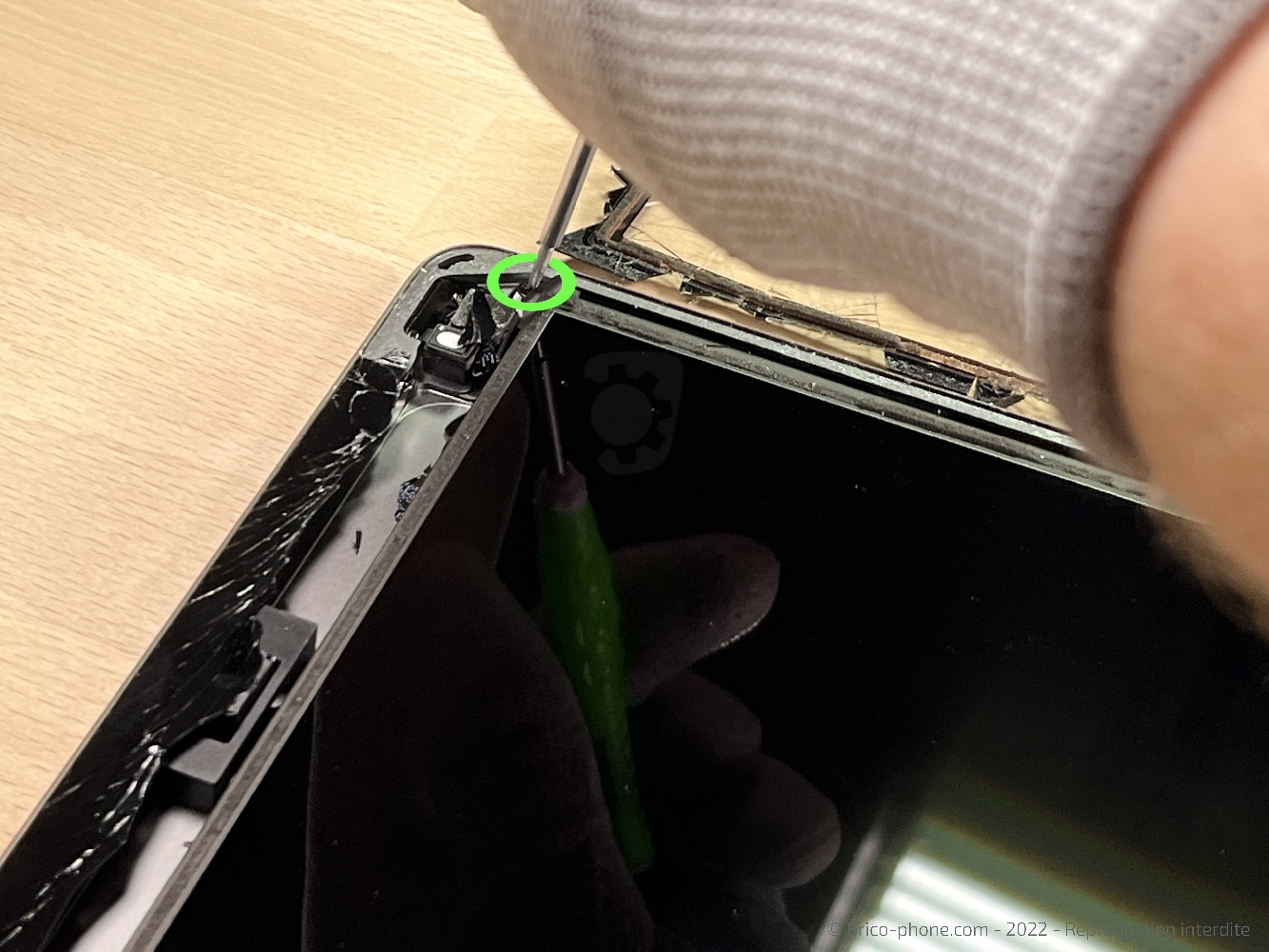 Changement de la vitre tactile sur iPad 9 2021 photo 2