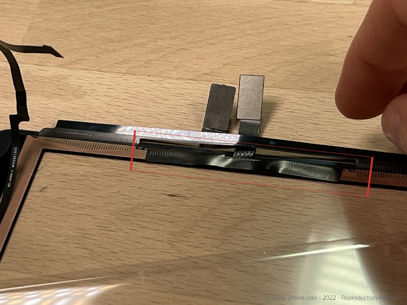 Changement de la vitre tactile sur iPad 9 2021 photo 4