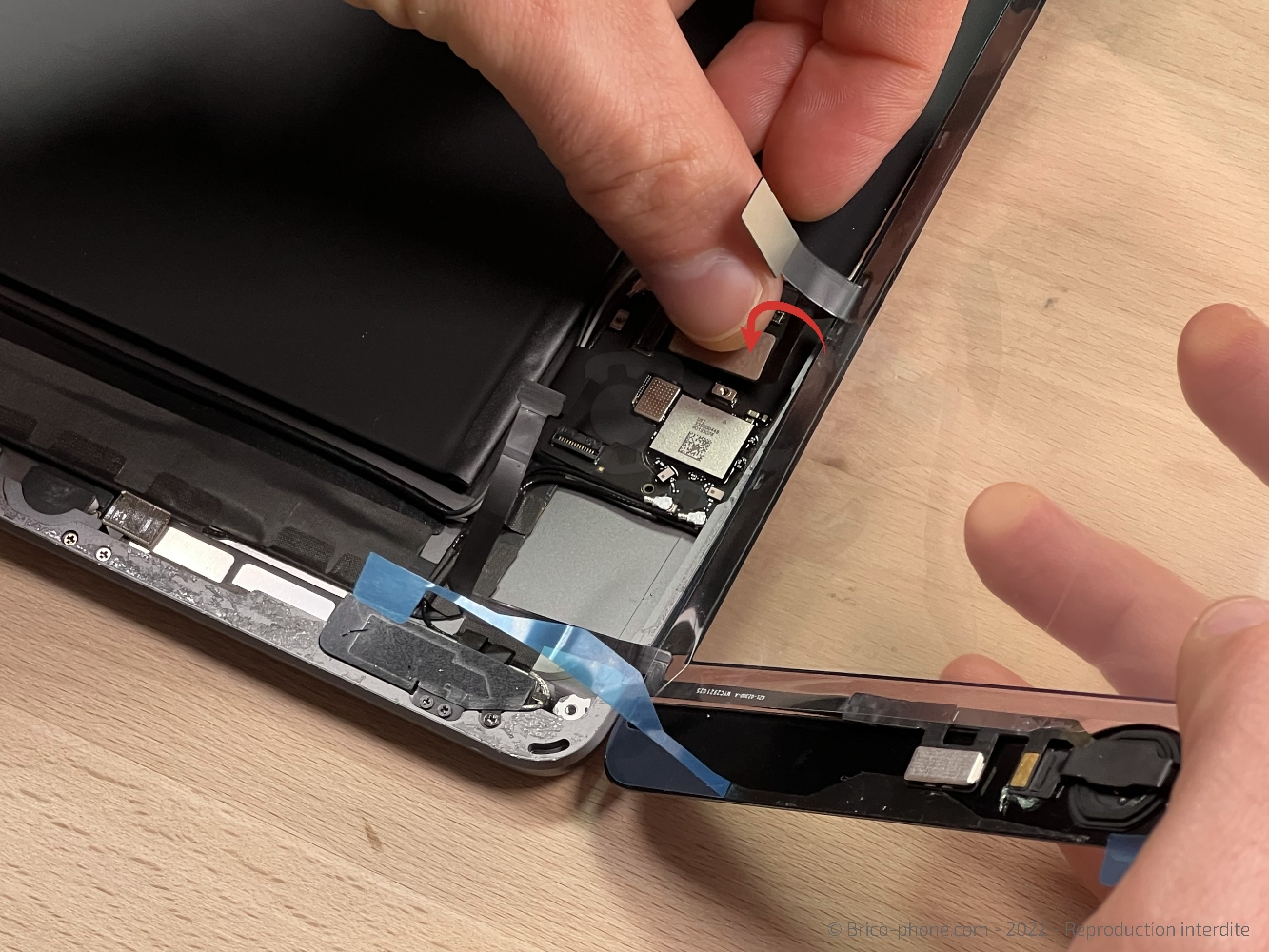 Changement de la vitre tactile sur iPad 9 2021 photo 1
