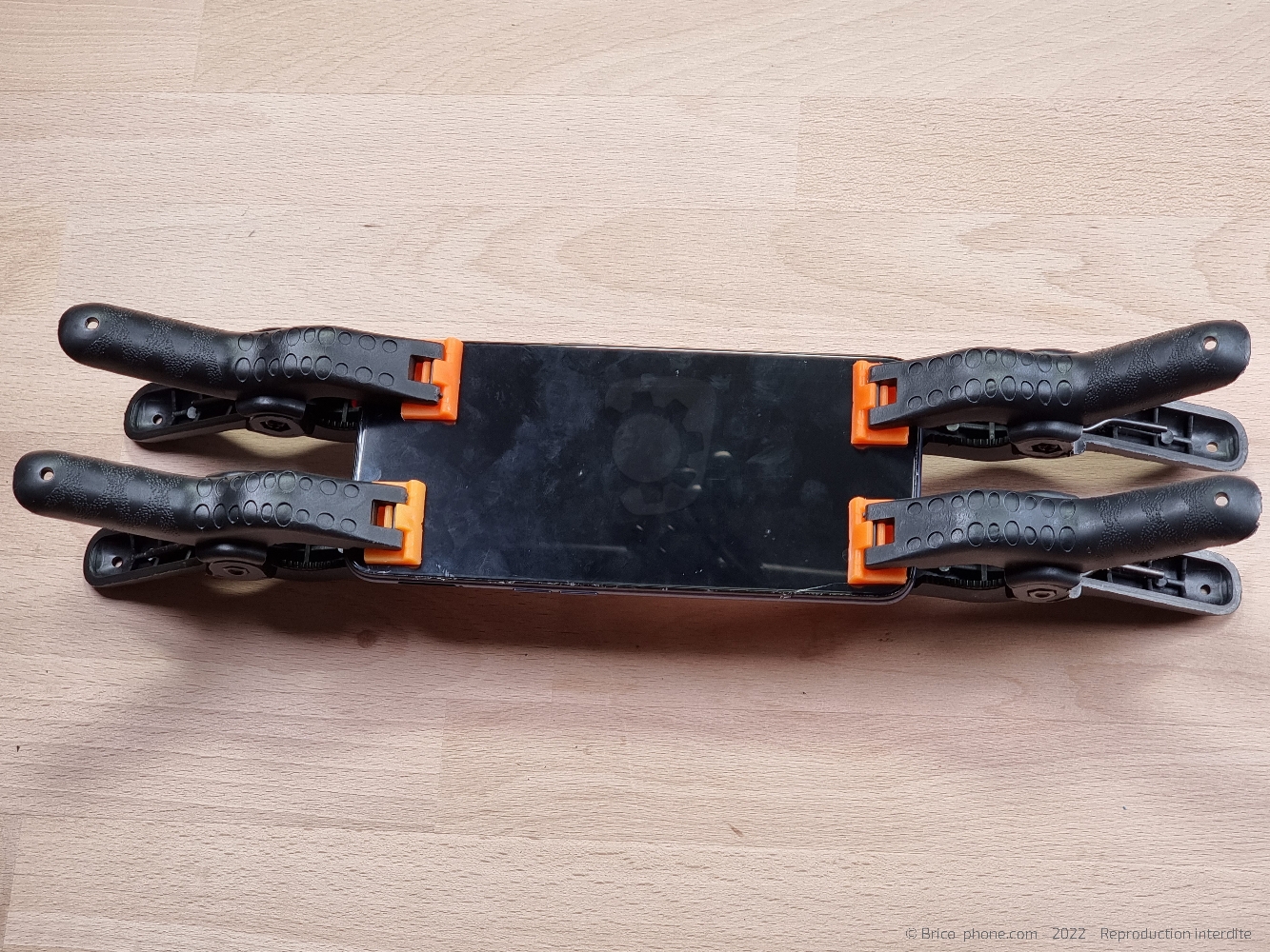 Changement de l'écran (vitre + LCD) sur A53S photo 2