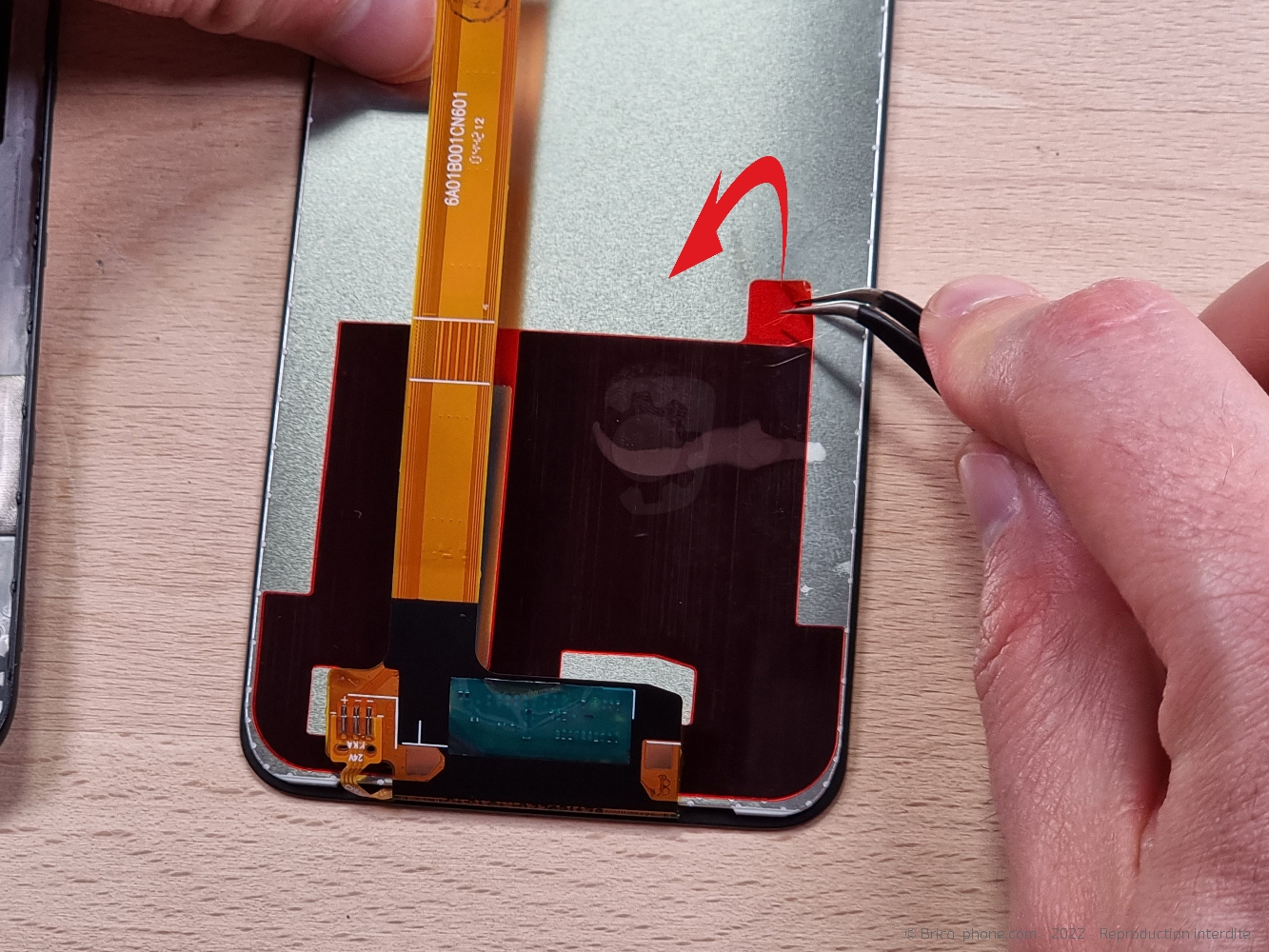 Changement de l'écran (vitre + LCD) sur A53S photo 3