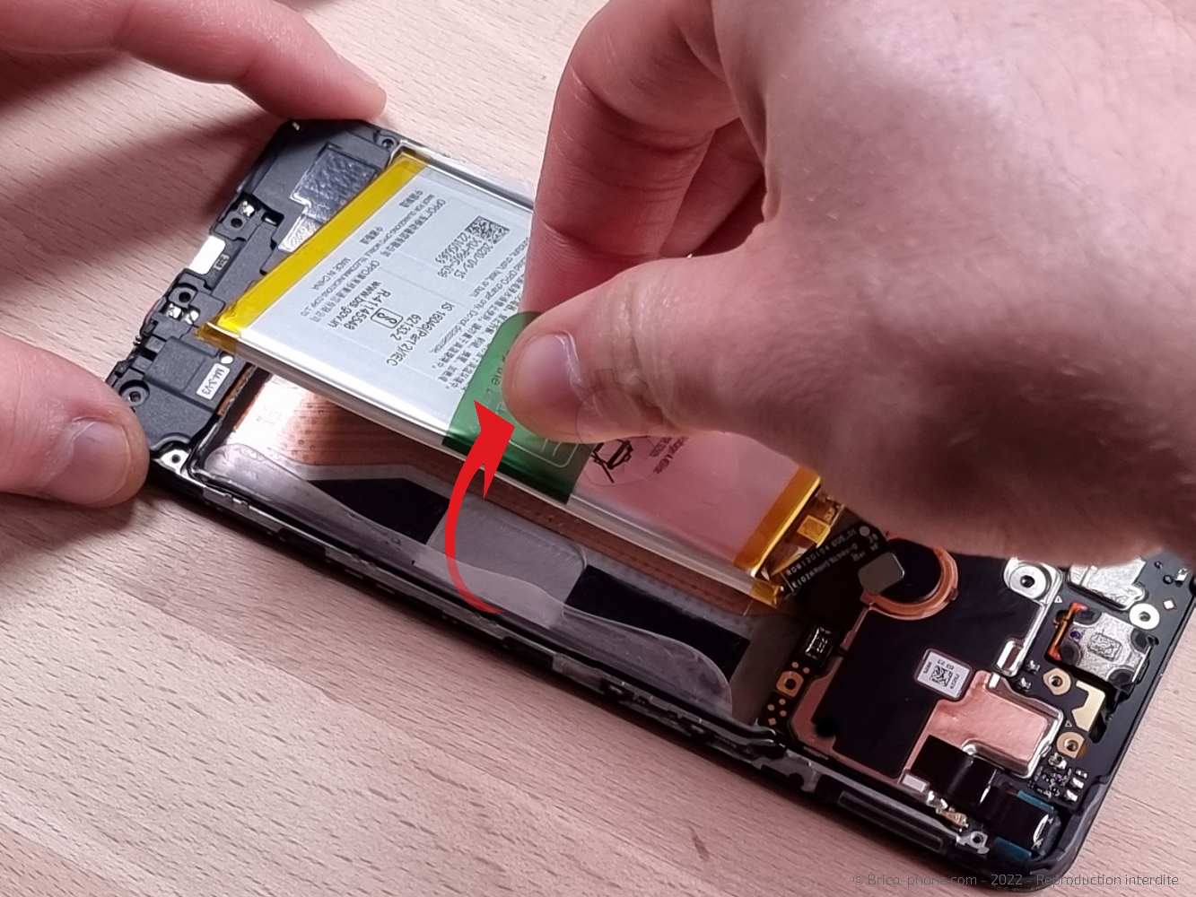 Changement de l'écran (vitre + LCD) sur A53S photo 3