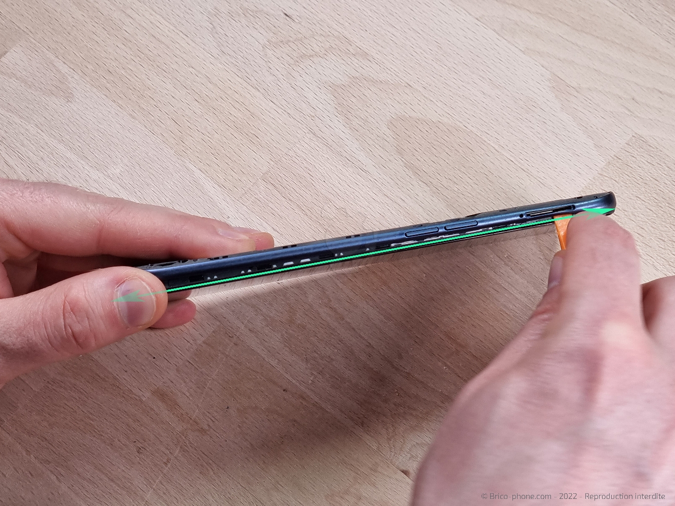 Changement de batterie sur A53S photo 3