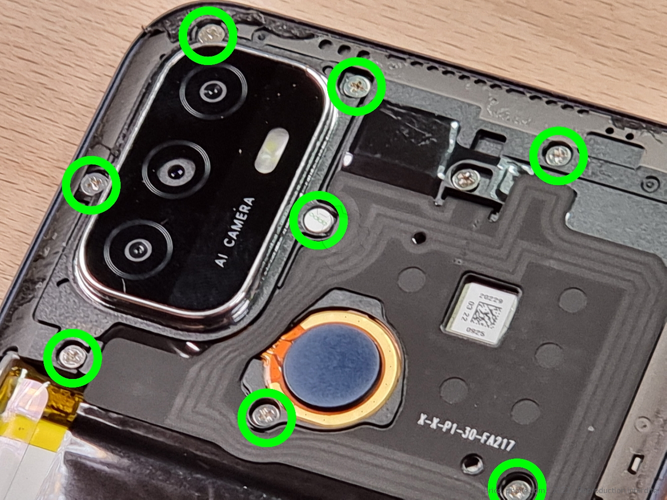 Changement du connecteur de charge sur A53S photo 2