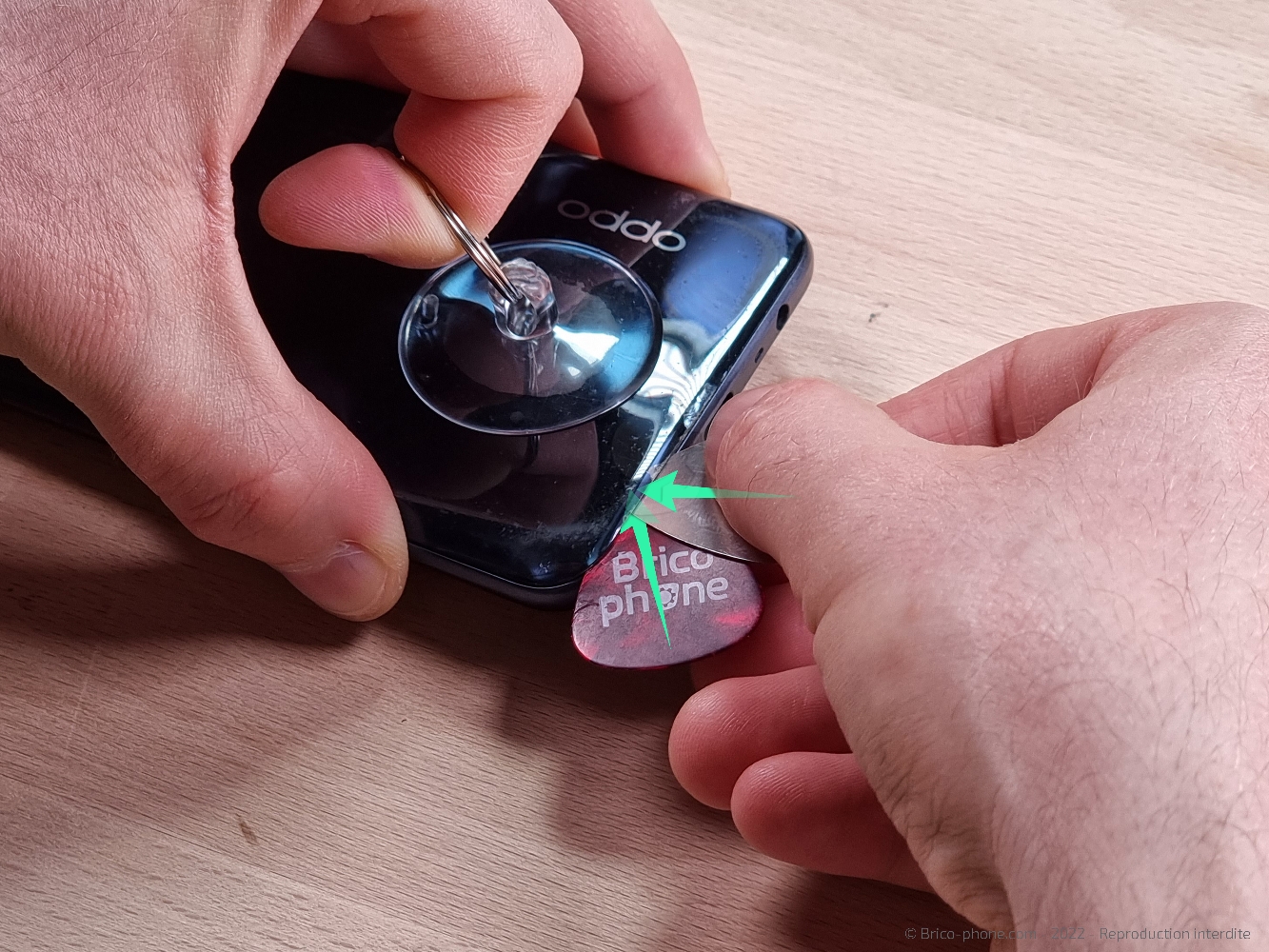 Changement de la vitre arrière sur A53S photo 1