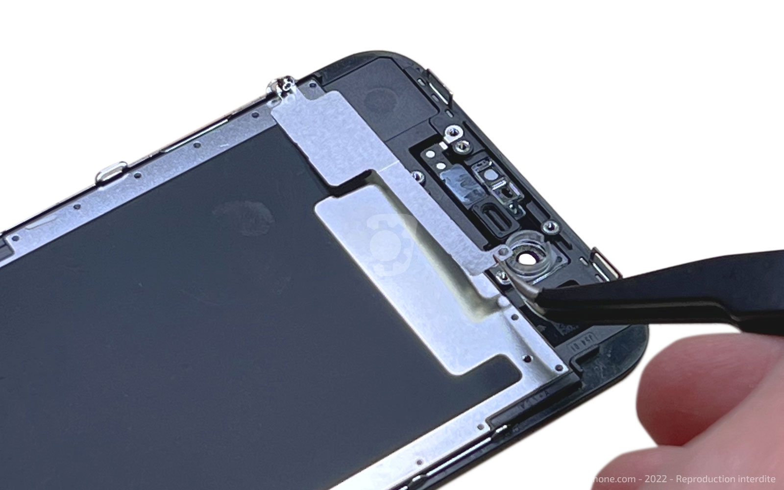 Démontage complet sur iPhone SE 2022 photo 2