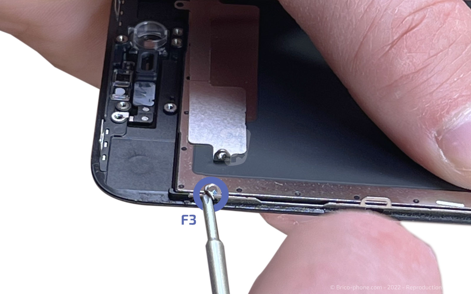 Remplacer l'écran (vitre et LCD)  sur iPhone SE 2022 photo 1