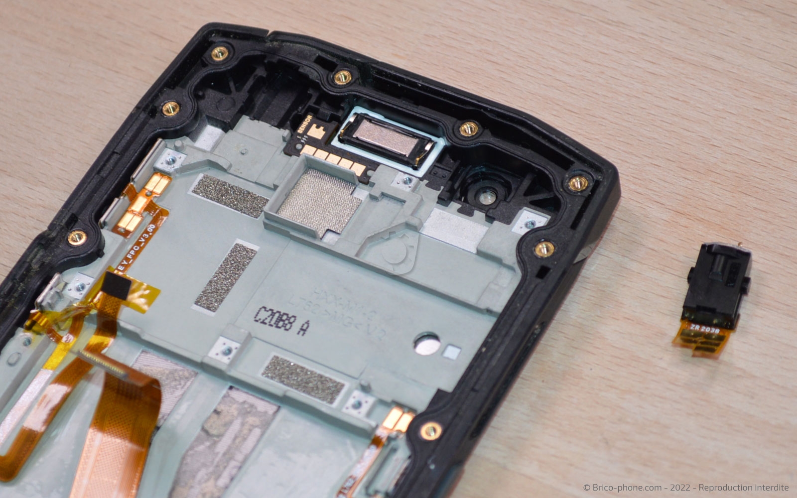 Comment changer le bloc écran  sur Core-X4 photo 4