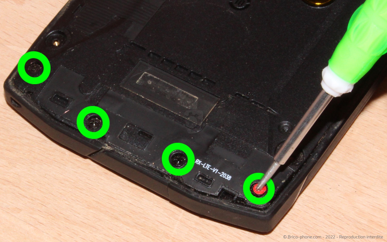 Comment changer le bloc écran  sur Core-X4 photo 3