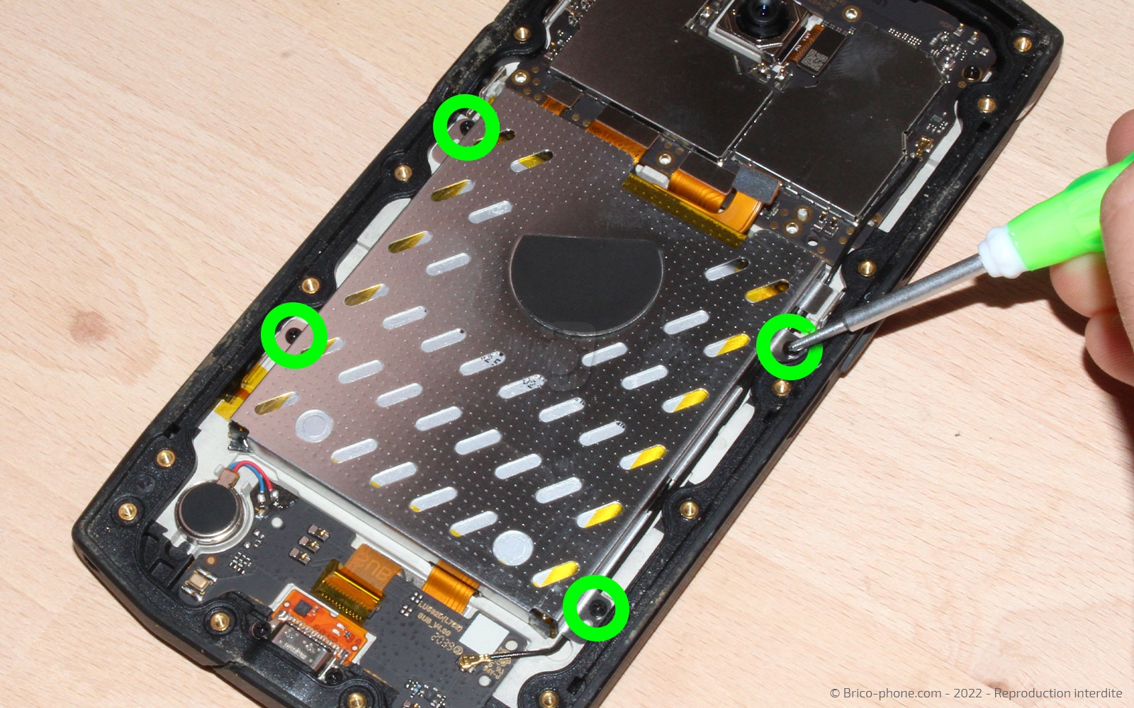 Comment changer le bloc écran  sur Core-X4 photo 1