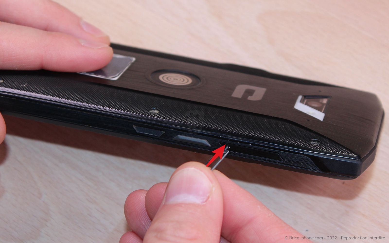 Comment remplacer le connecteur de charge sur Core-X4 photo 2