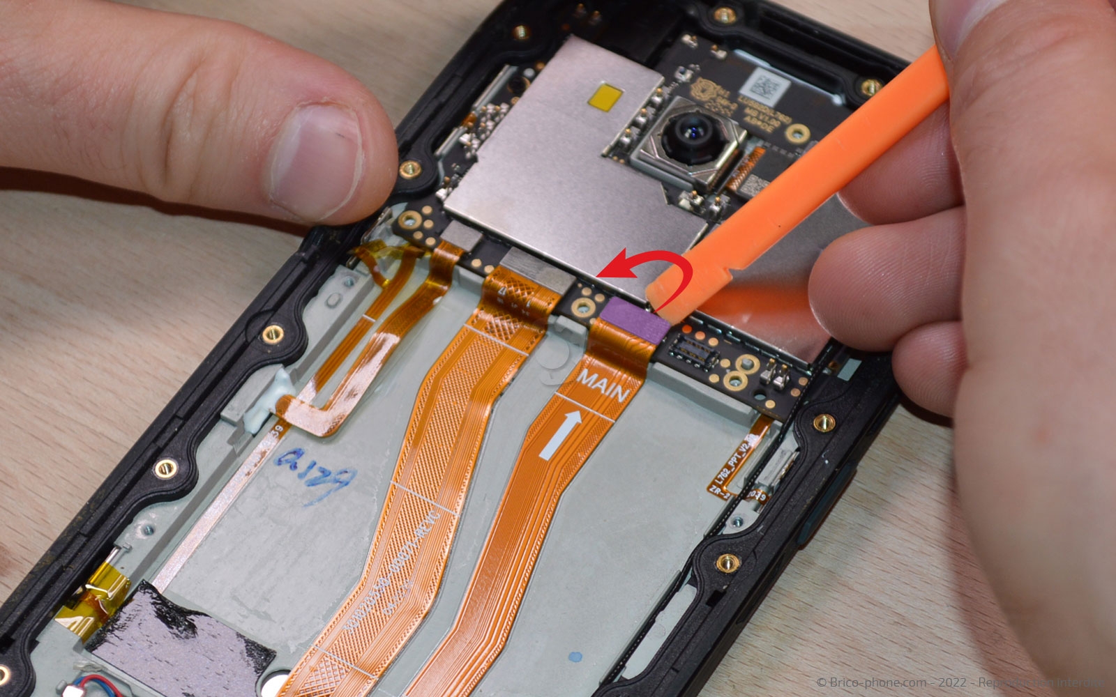 Comment remplacer le connecteur de charge sur Core-X4 photo 1