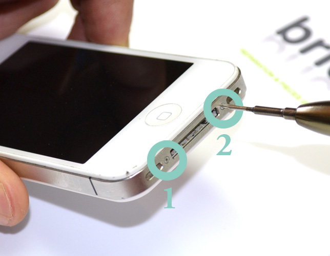 Changement de nappe bouton Home sur iPhone 4S photo 1