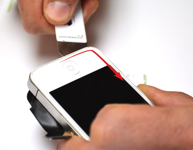 Changement de nappe bouton Home sur iPhone 4S photo 1