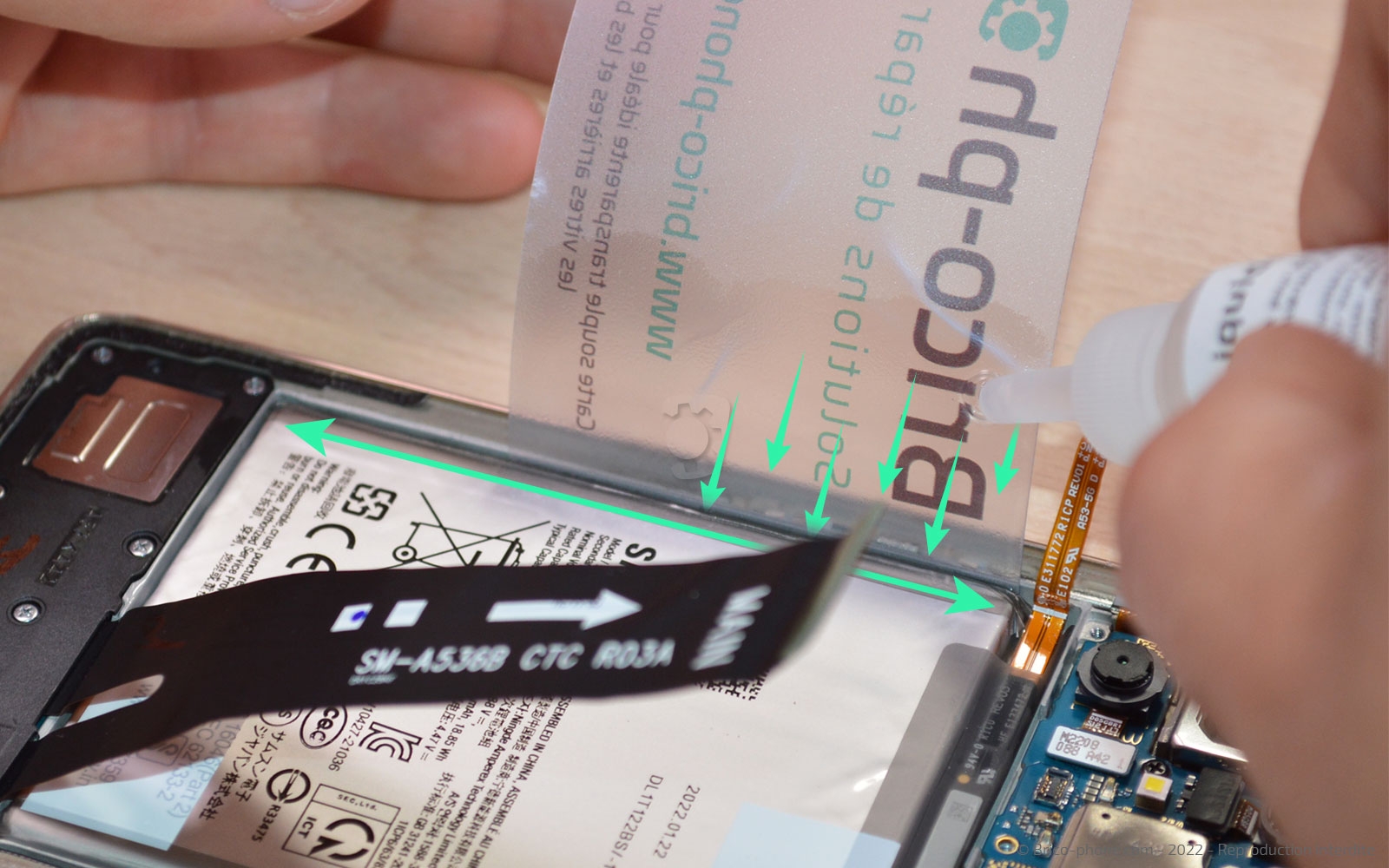 Comment changer la batterie sur Galaxy A53 5G photo 3