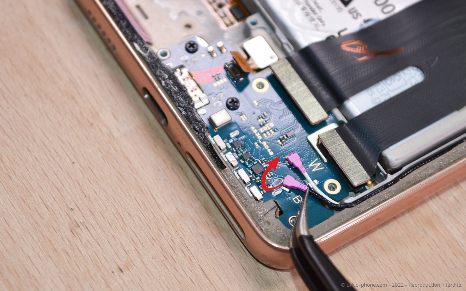 Comment changer le connecteur de charge sur Galaxy A53 5G photo 2