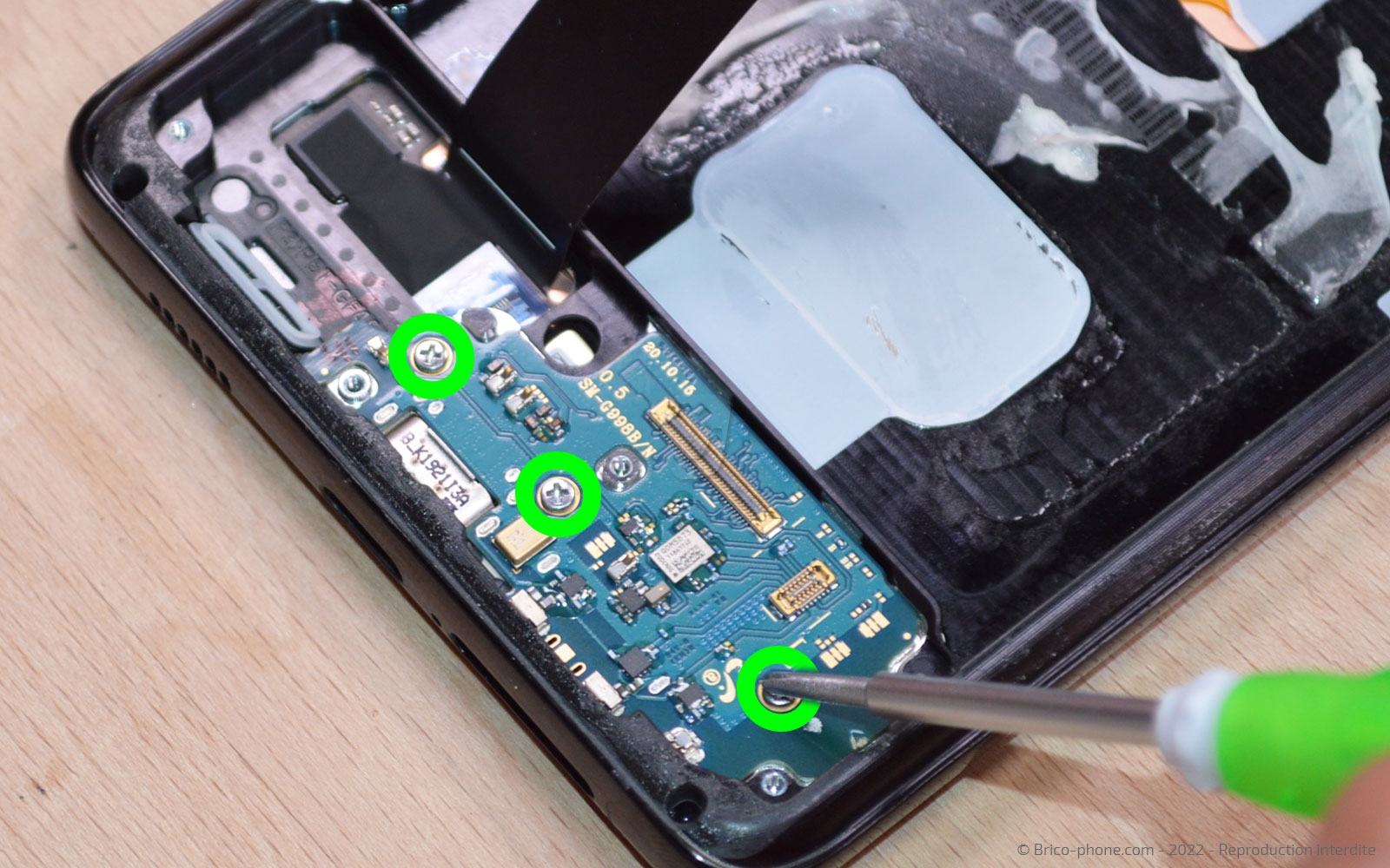 Comment réparer son Samsung S21 Ultra sur Galaxy S21 Ultra photo 3