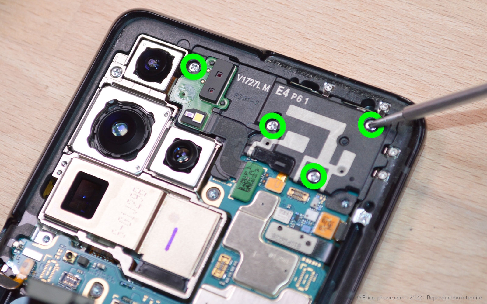 Comment changer le bloc écran sur Galaxy S21 Ultra photo 1