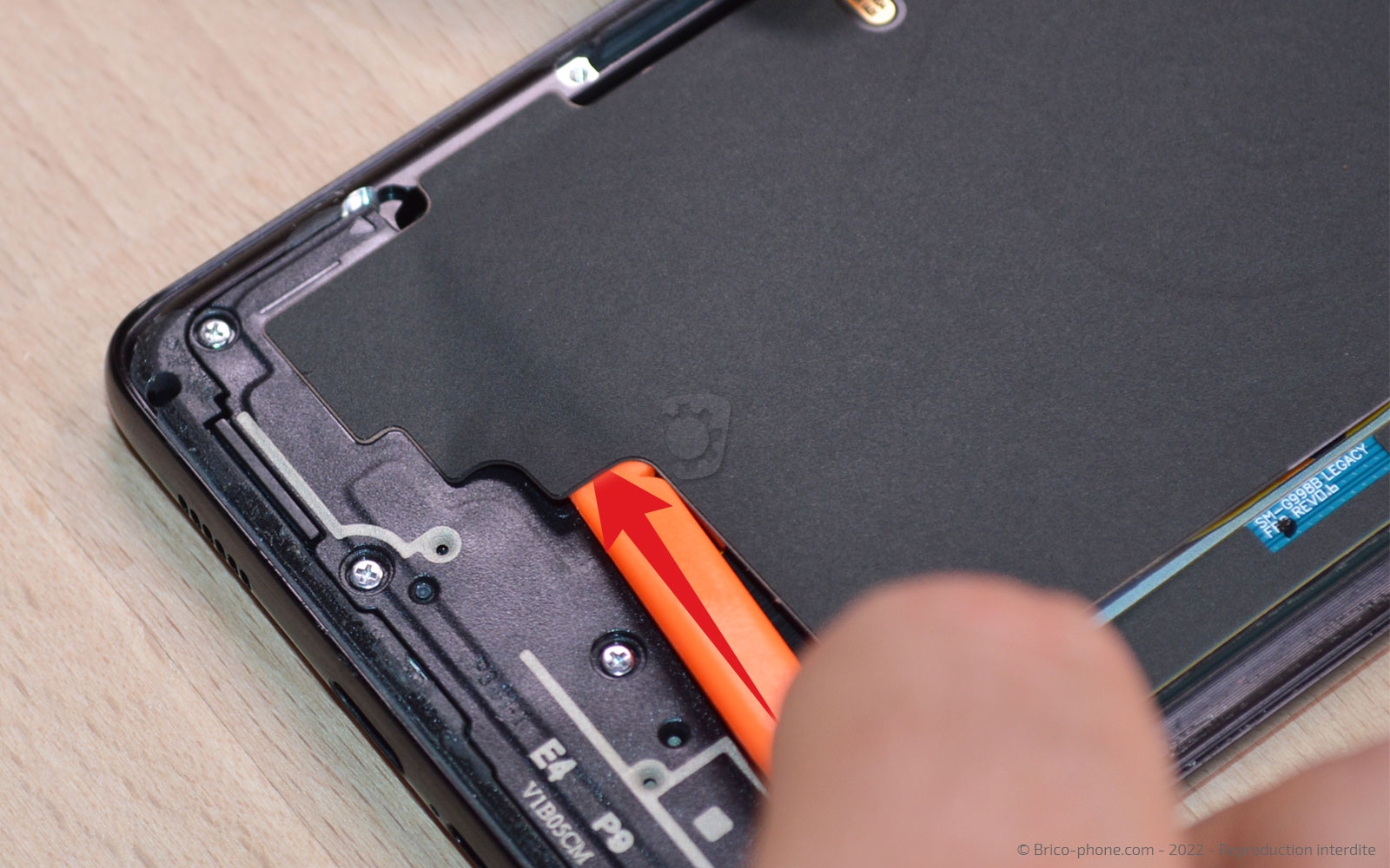 Comment changer le bloc écran sur Galaxy S21 Ultra photo 2