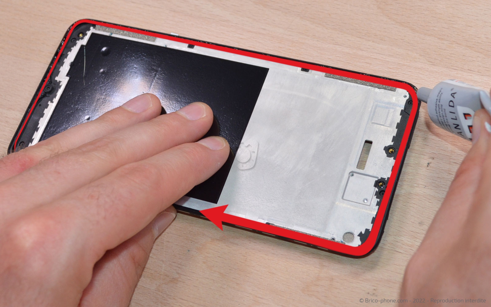 Comment remplacer l'écran (vitre + LCD) sur Redmi 9 photo 1