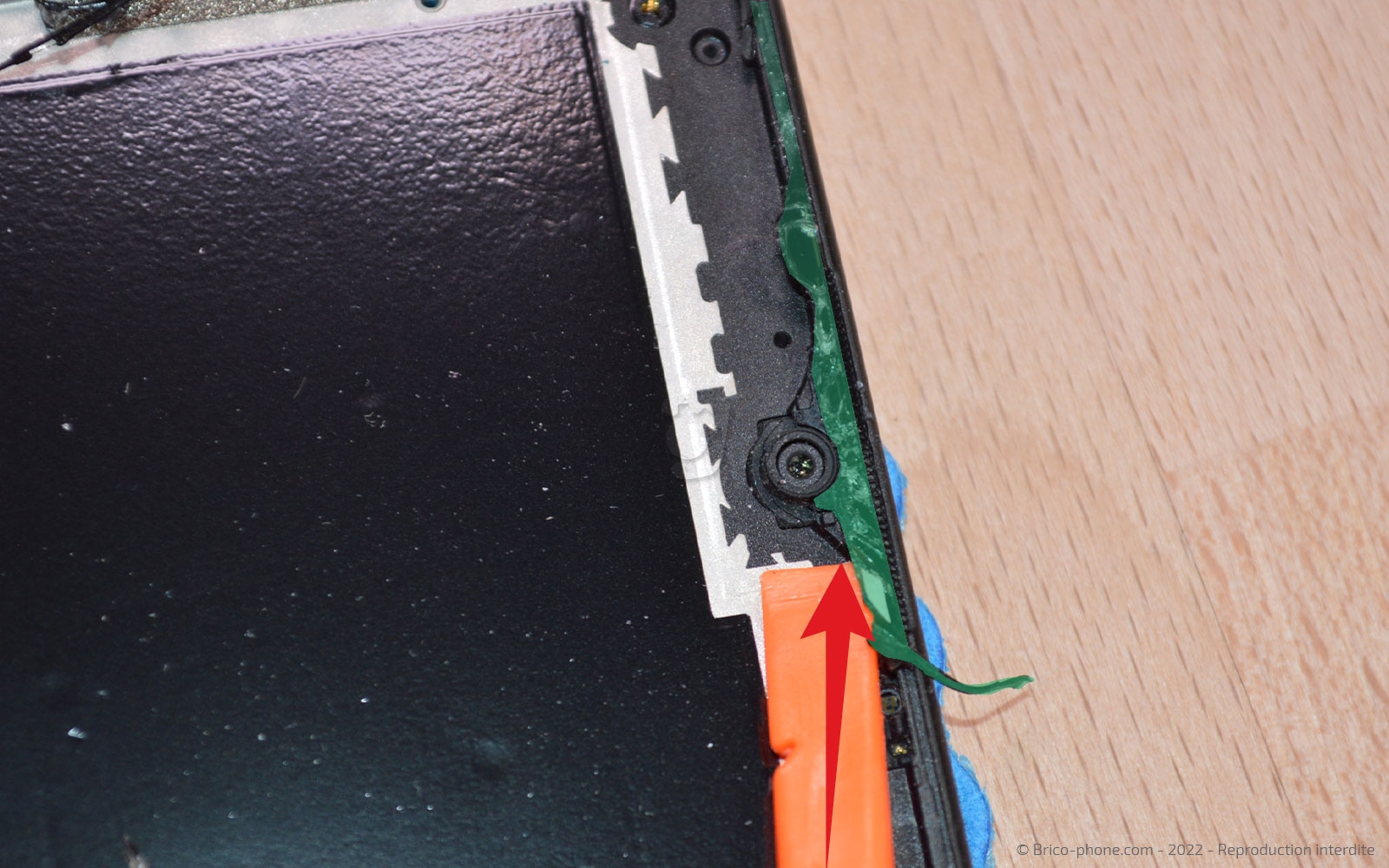 Comment remplacer l'écran (vitre + LCD) sur Redmi 9 photo 1