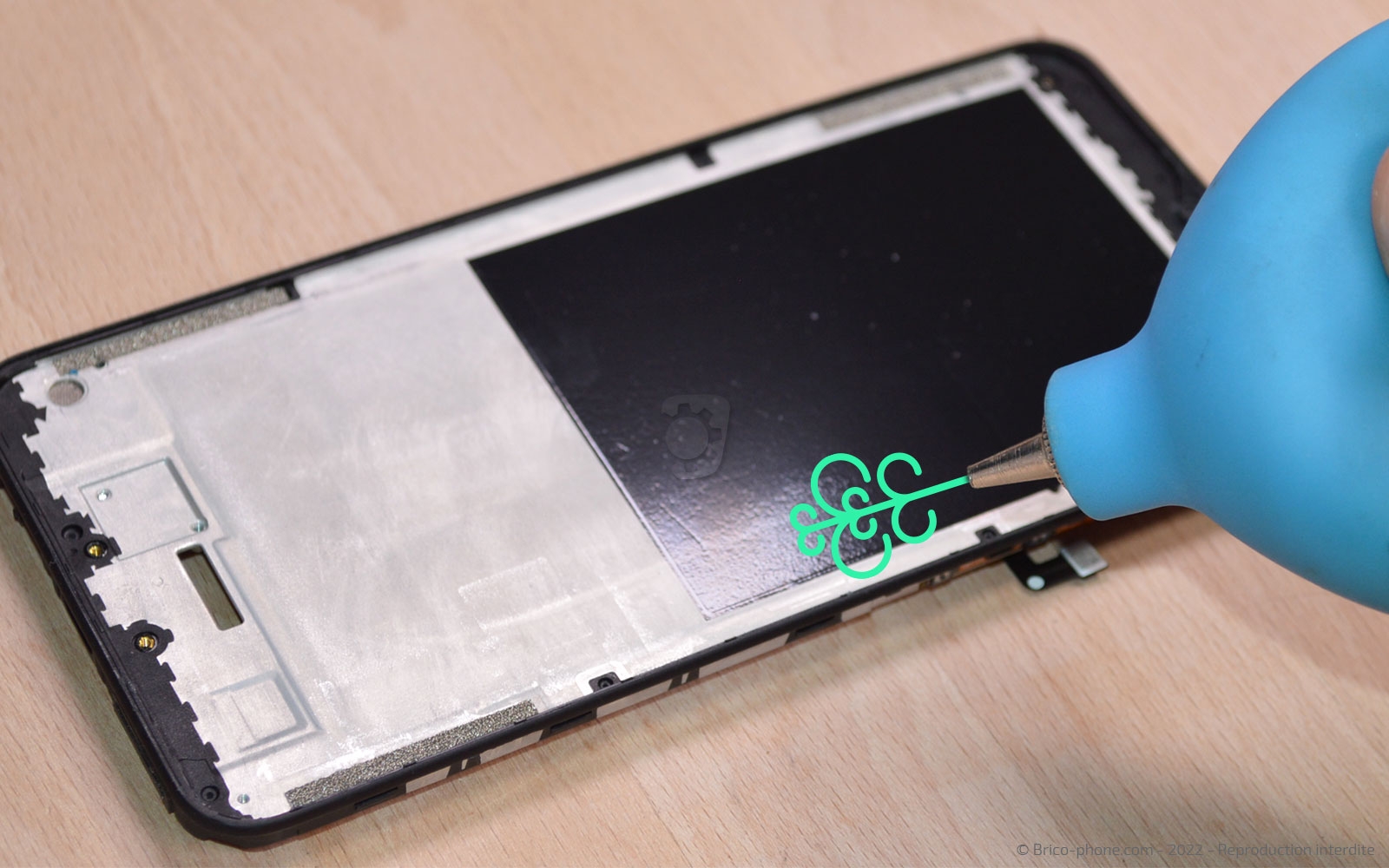 Comment remplacer l'écran (vitre + LCD) sur Redmi 9 photo 2