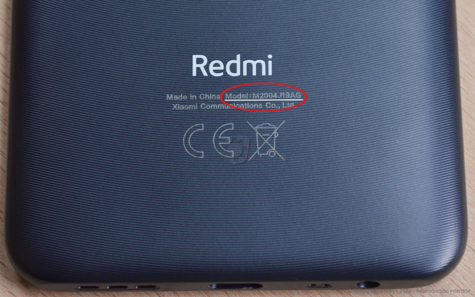 Comment remplacer la coque arrière sur Redmi 9 photo 1