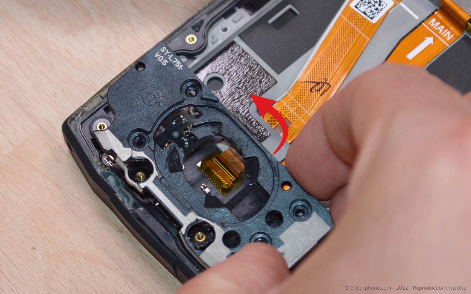 Comment changer le bloc écran sur Core-M5 photo 2