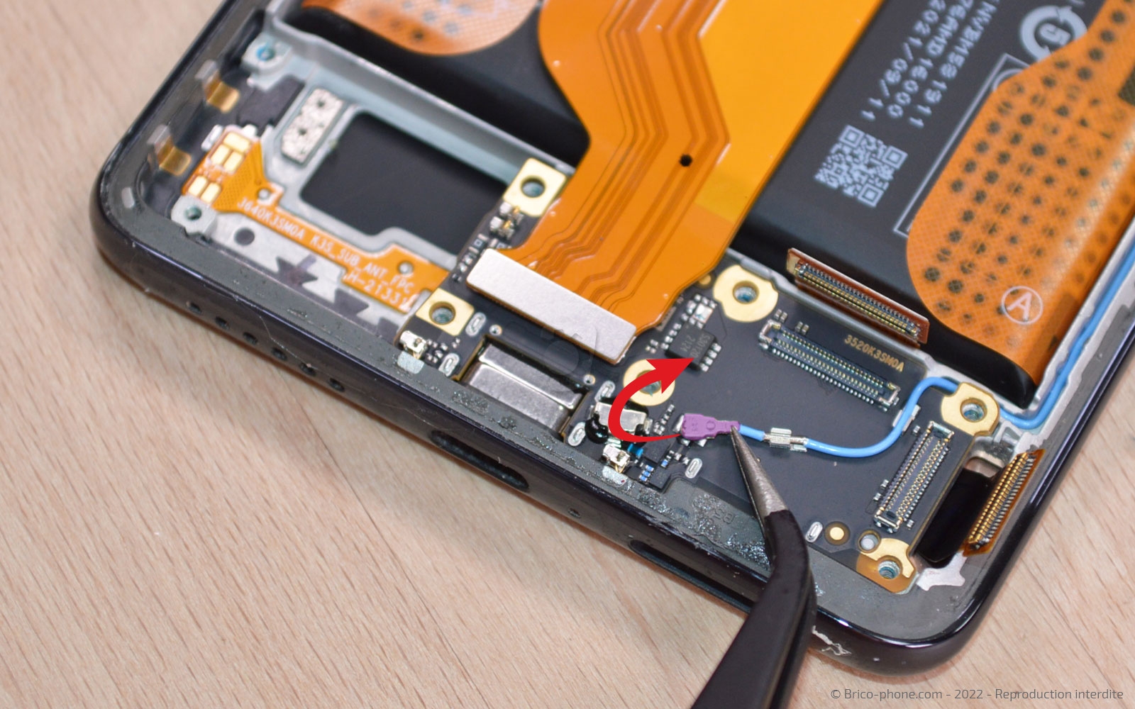 Comment changer le connecteur de charge sur 11T PRO photo 2