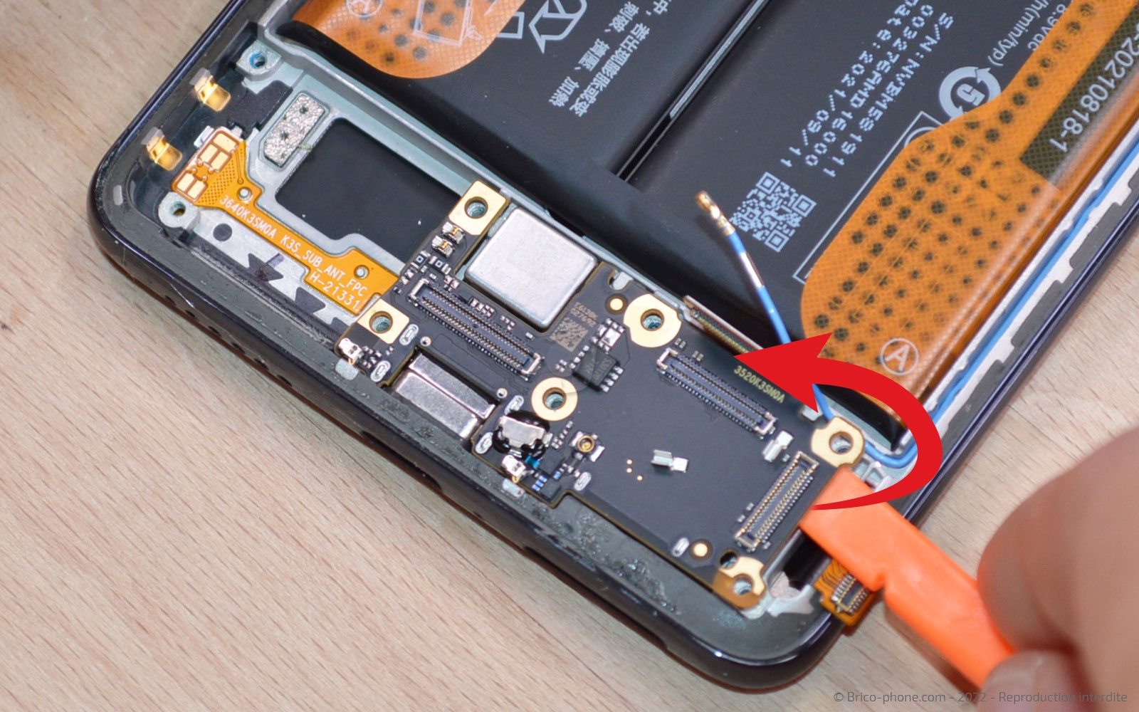 Comment changer le connecteur de charge sur 11T PRO photo 3