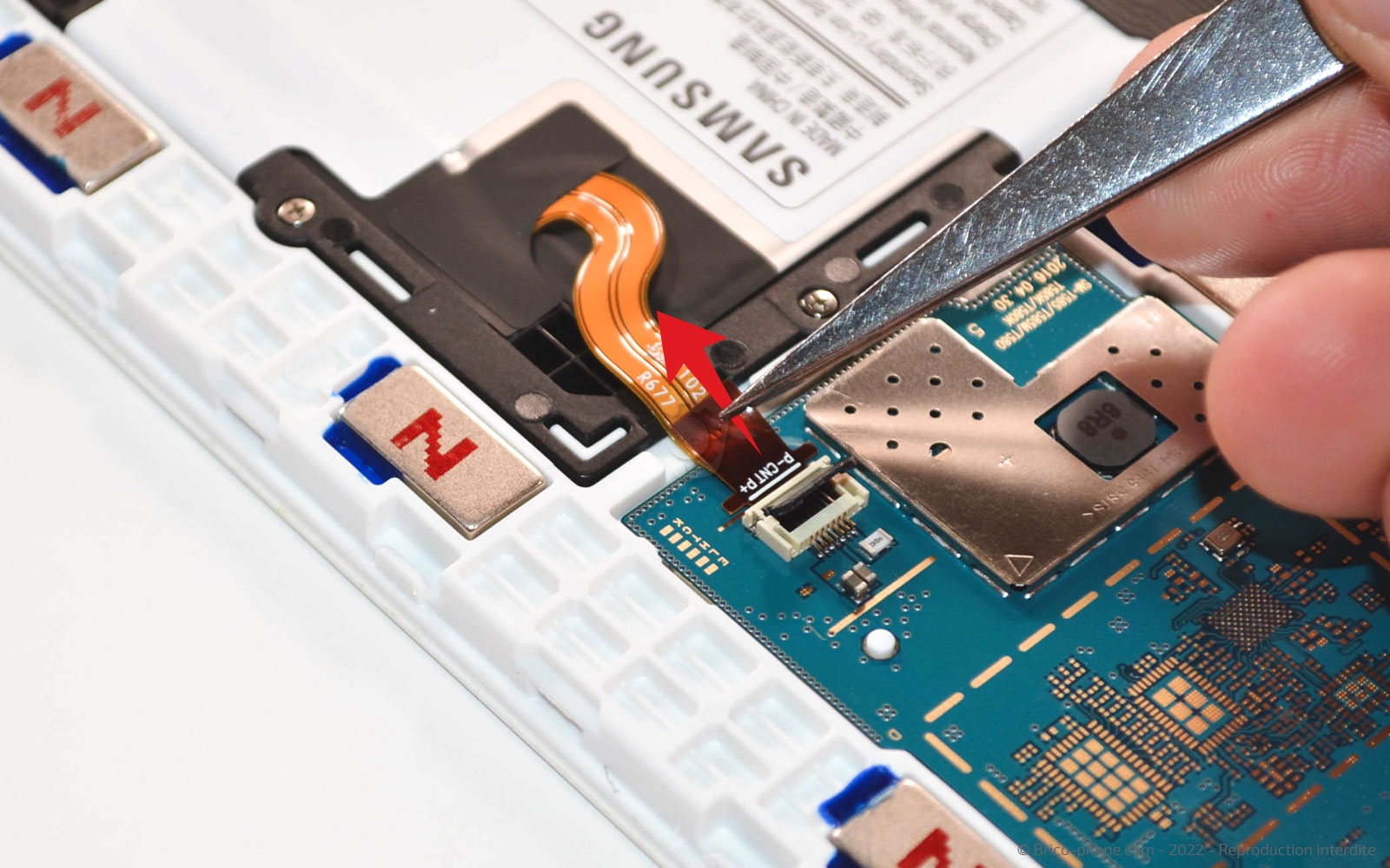 Comment changer la batterie sur Galaxy Tab A 10-1 2016 (SM-T580-SM-T585) photo 3