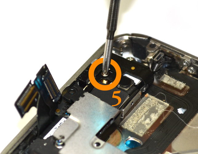 Changement du haut-parleur interne sur iPhone 4S photo 1