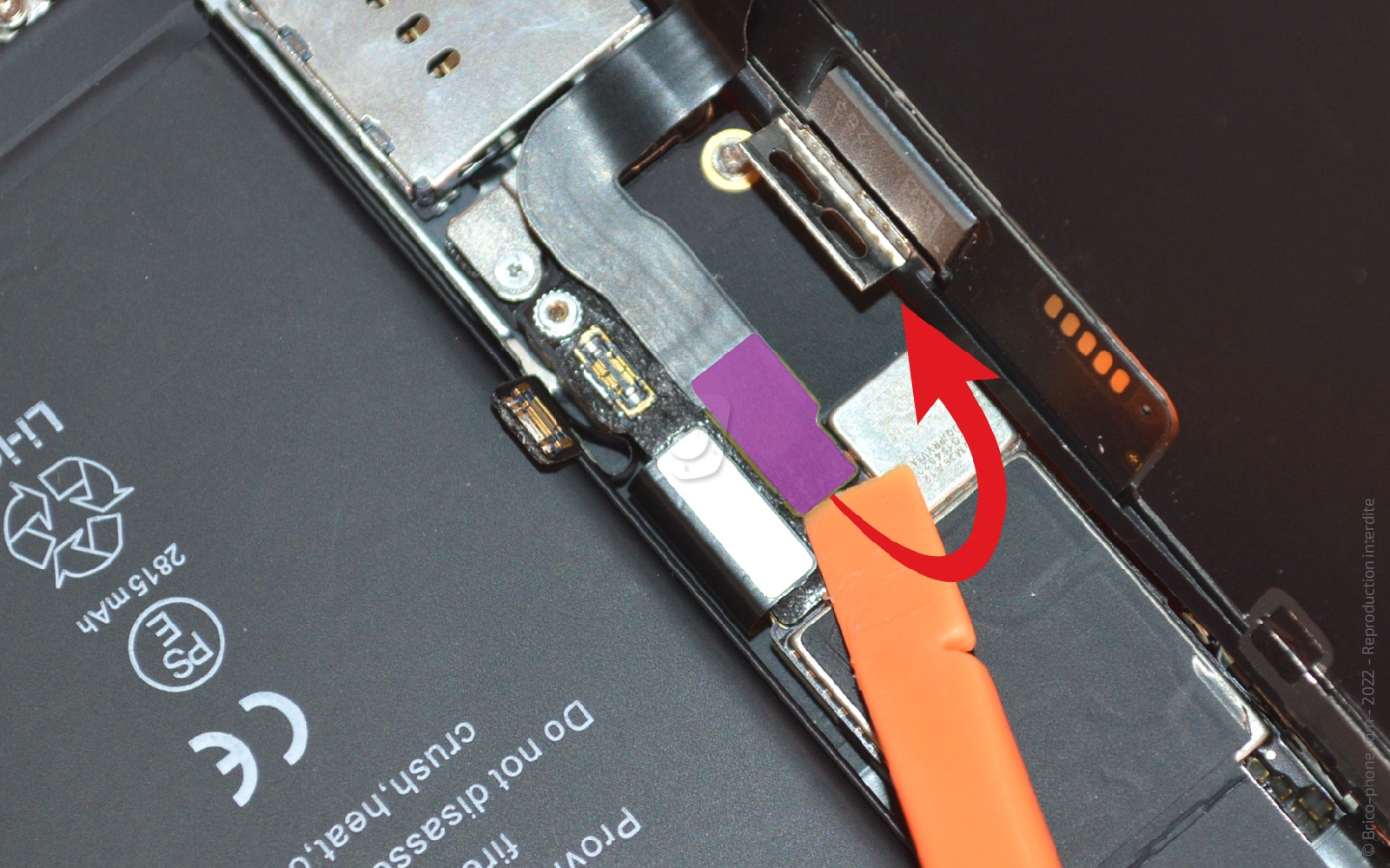 Comment remplacer la coque arrière sur iPhone 12 photo 1