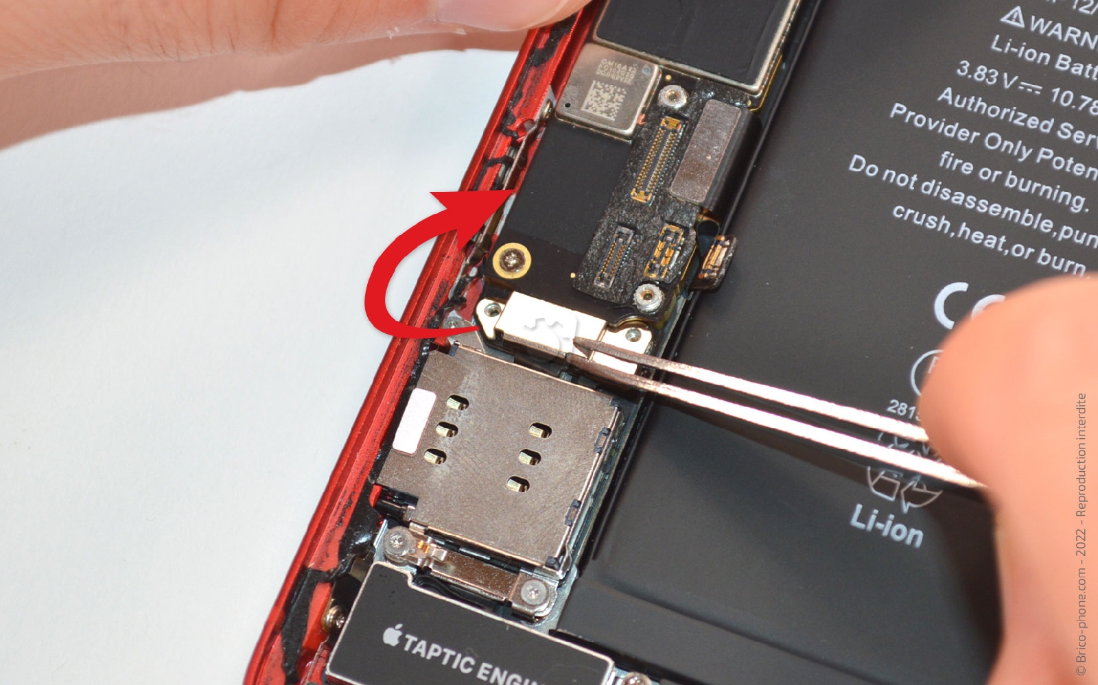 Comment remplacer la coque arrière sur iPhone 12 photo 2