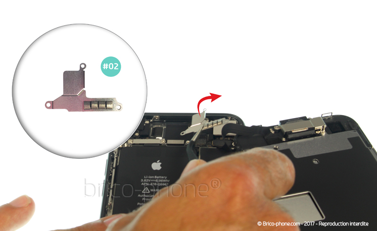 Changement du vibreur Taptic Engine sur iPhone 8 photo 3
