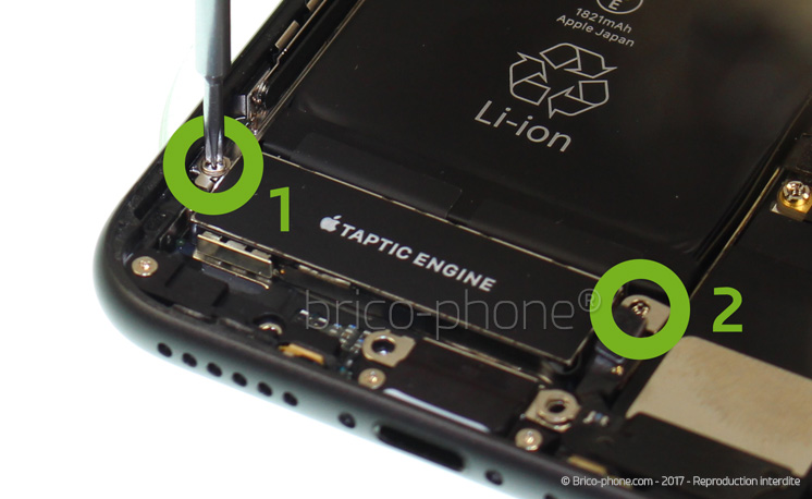 Changement du vibreur Taptic Engine sur iPhone 8 photo 1