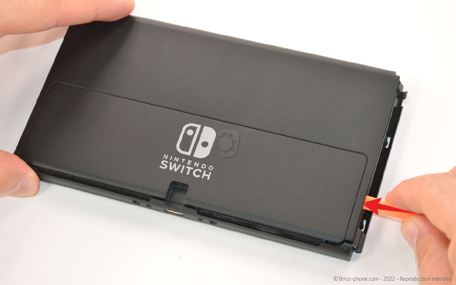 Comment changer la batterie sur Switch Oled photo 1