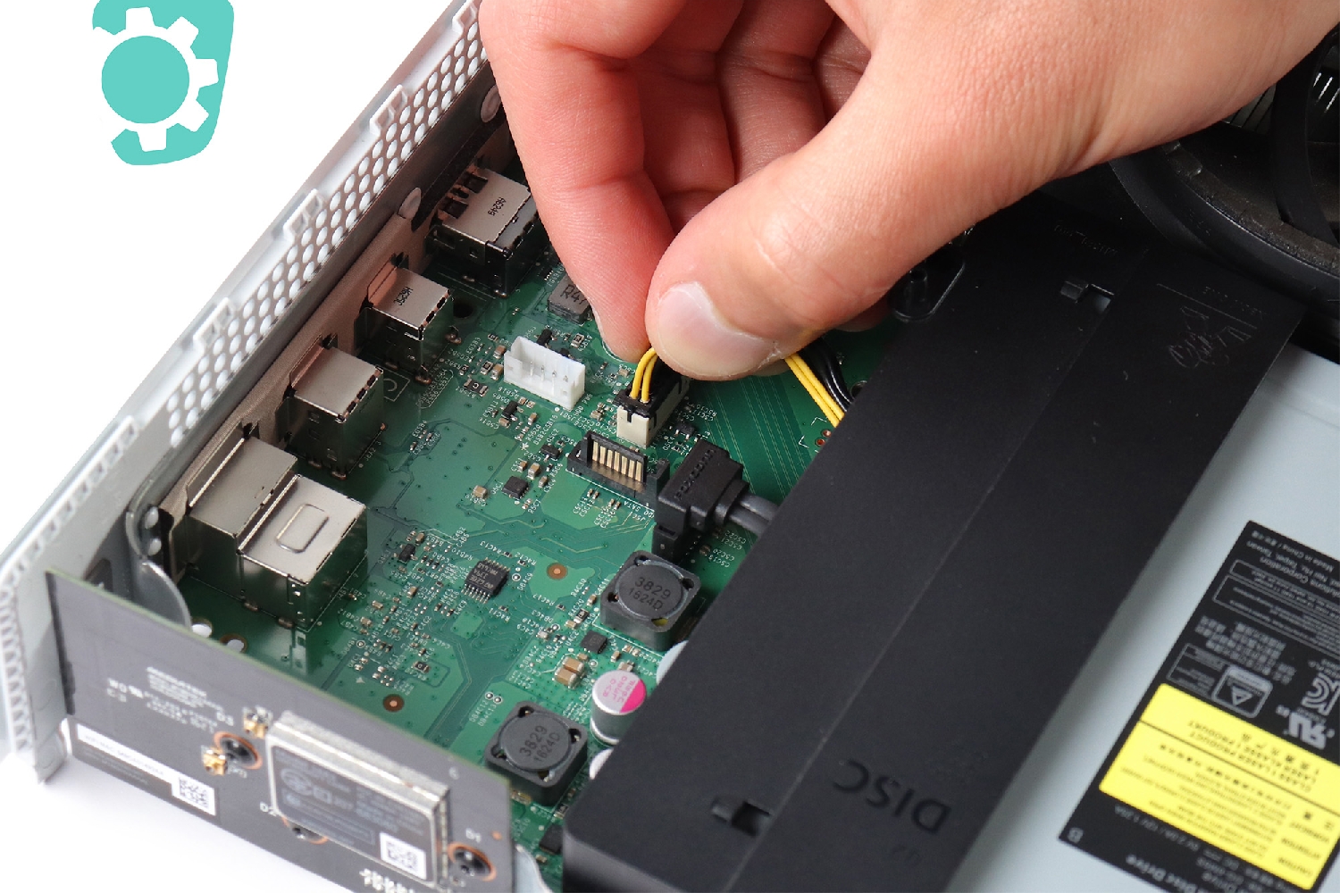 Carte d'alimentation sur Xbox One S photo 1