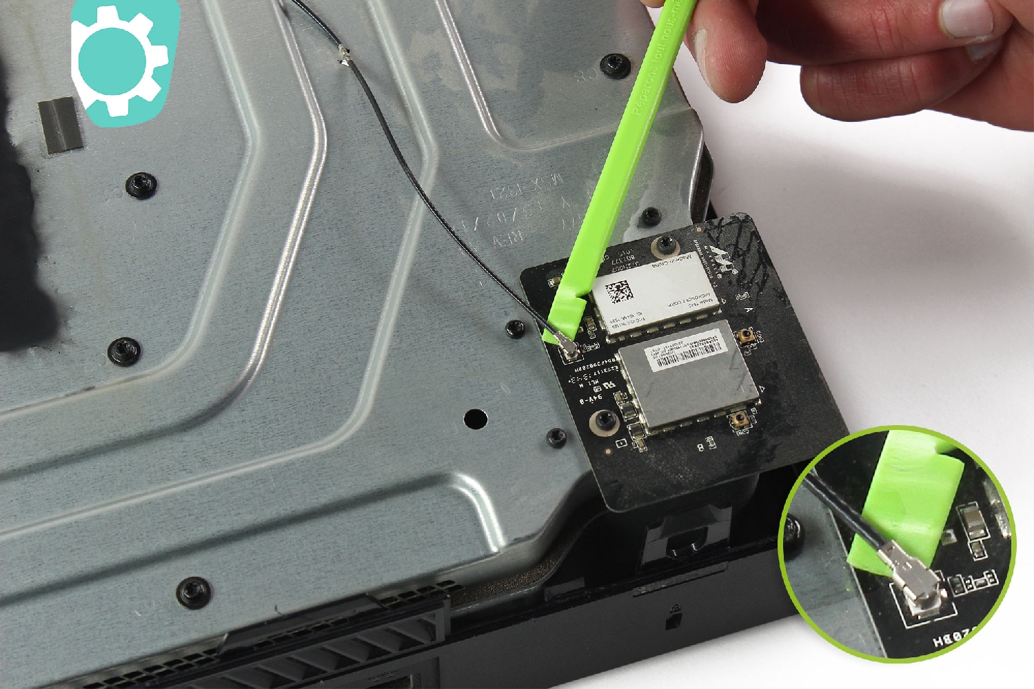 Carte de gestion / Antenne Wifi sur Xbox One photo 2