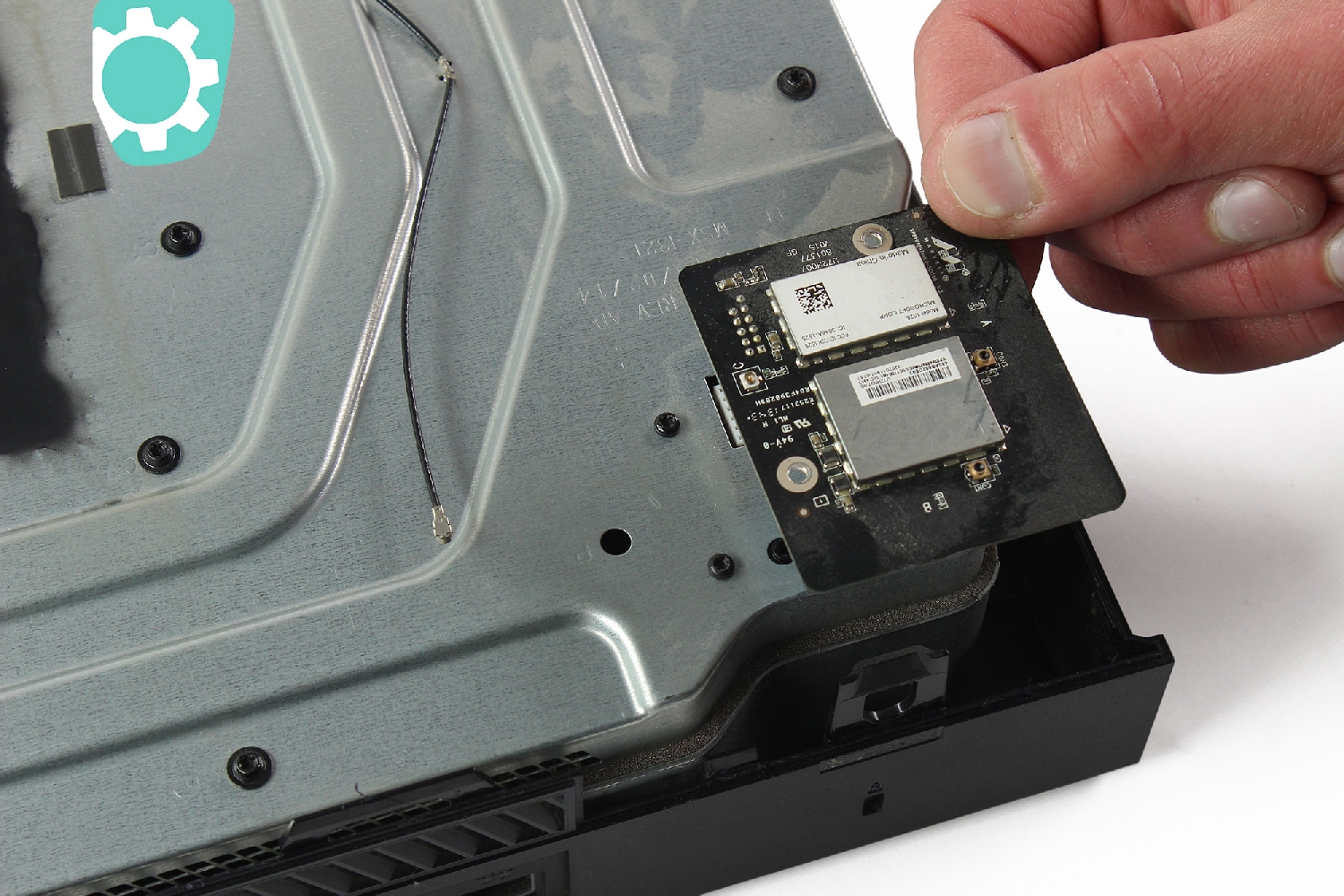 Carte de gestion / Antenne Wifi sur Xbox One photo 3