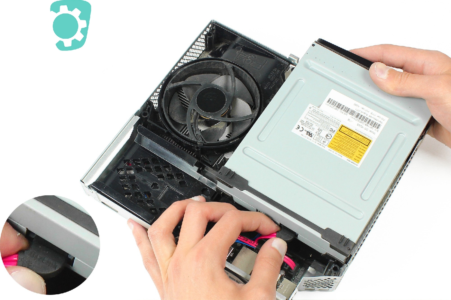 Bloc optique sur Xbox 360 Slim photo 1