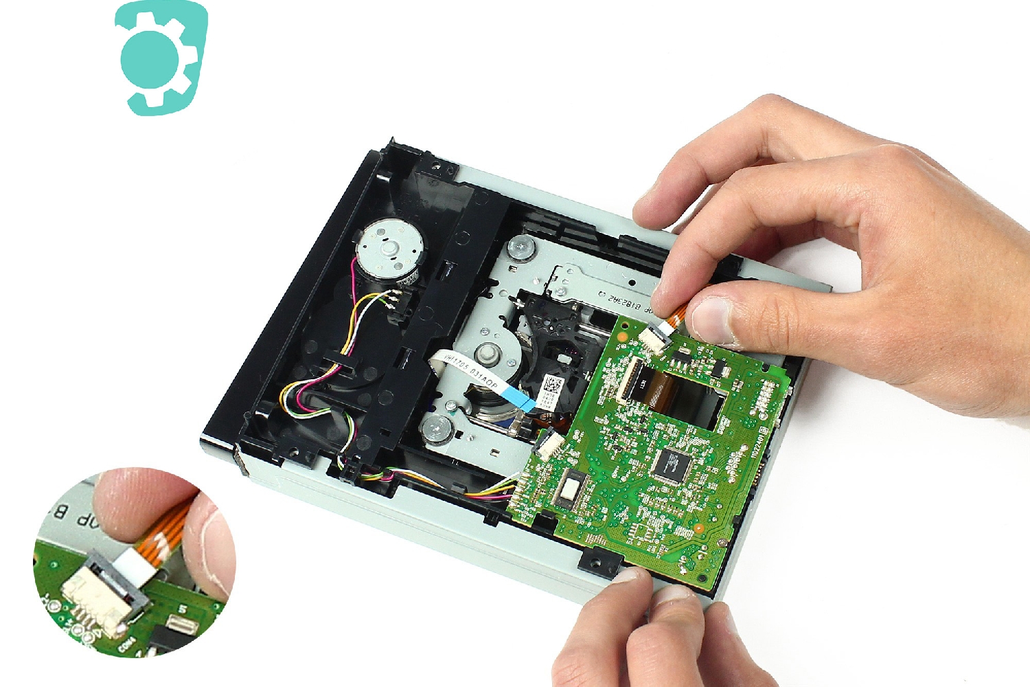 Bloc optique sur Xbox 360 Slim photo 3